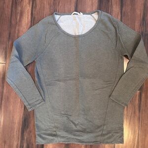 Athleta Heather Gray Knit Top